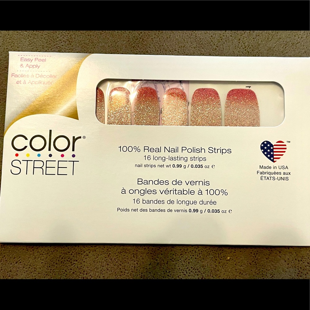 Coral Bay nail strips from Color Street